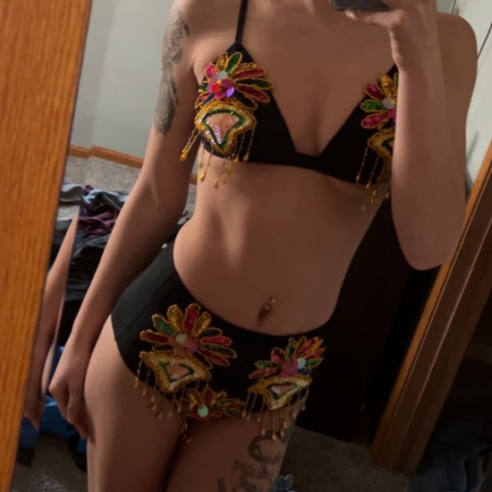 HER PONY SET